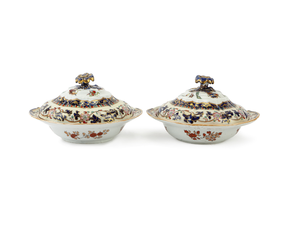 A pair of Mason's Ironstone covered vegetable dishes