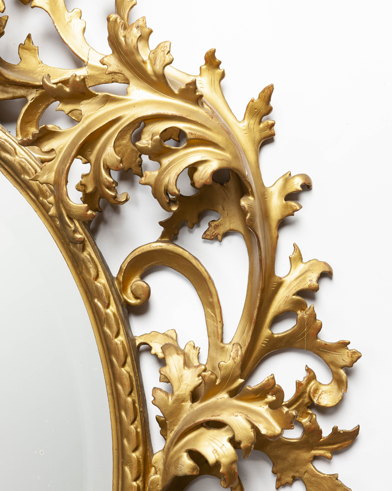 A Continental carved giltwood wall mirror - Image 2 of 2