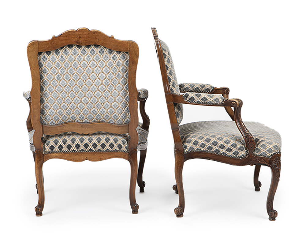 A pair of French Provincial-style armchairs - Image 2 of 2