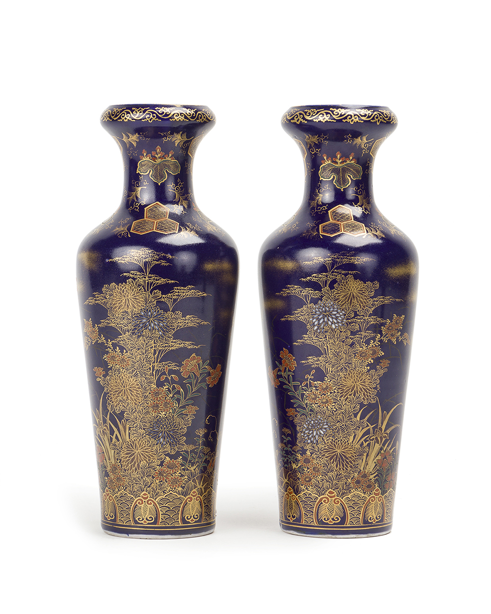 A pair of Japanese Fukagawa cobalt vases