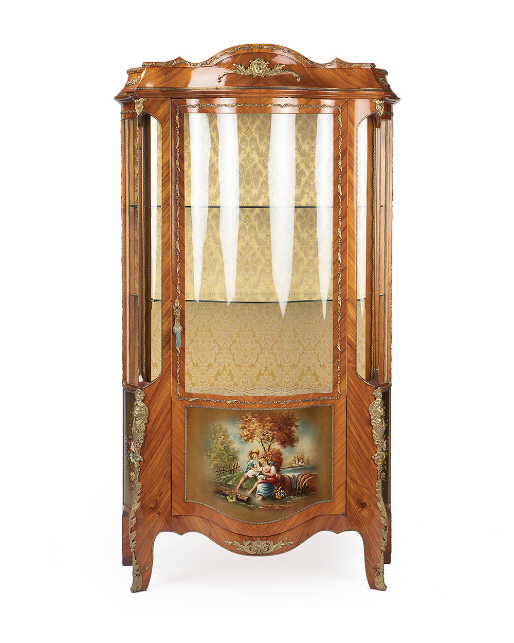 A French Louis XV-style vitrine