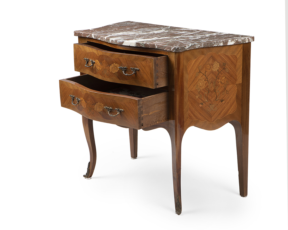 A French Provincial-style side table with marble top - Image 2 of 2