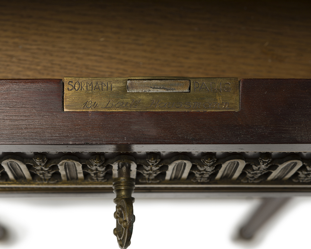 A Sormani Louis XVI-style gilt-bronze console - Image 4 of 5