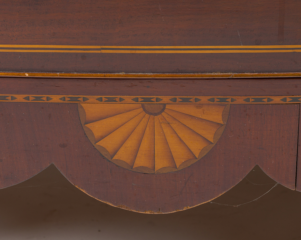 A Federal Sheraton bow-front chest - Image 3 of 4