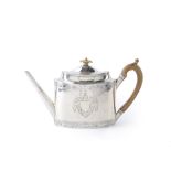 An English George III sterling silver teapot