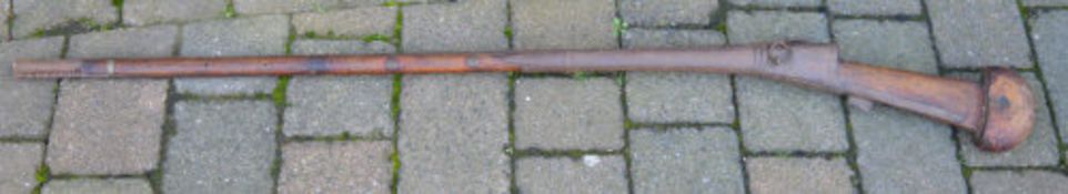 Middle Eastern rifle/musket purportedly from Aden in Yemen,