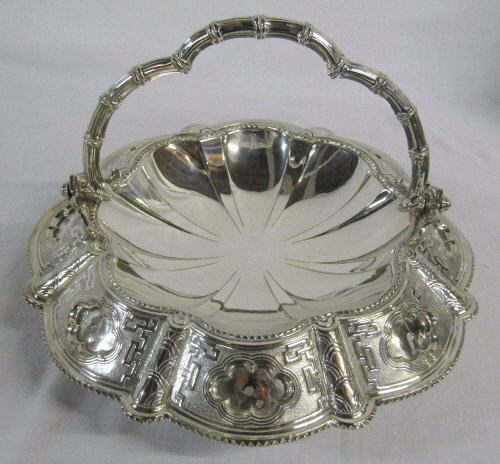 Elkington & Co silver plated fruit basket D 34 cm