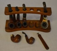 Pipe stand and pipes,