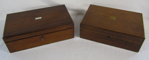 2 wooden boxes (with keys) L 40 cm and 36.