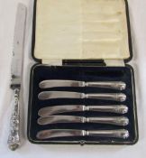 Cased set of silver handled butter knives (1 missing) Sheffield 1919 & a silver handled bread knife