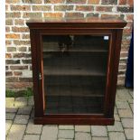 Early 20th century display bookcase H 104 cm L 84 cm