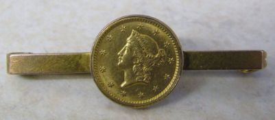 9ct gold brooch with liberty head gold dollar coin (13 mm - type I) total weight 4.05 g L 3.