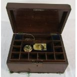 Wooden work box / jewellery box