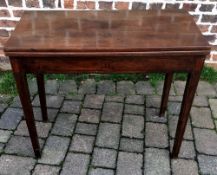 Georgian foldover breakfast table in mahogany with ebony stringing