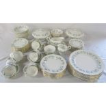 Royal Standard fine bone china part dinner / tea service 'Garland' pattern