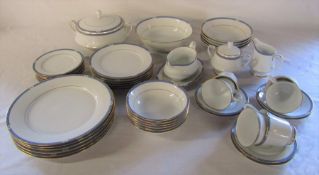 Boots 'Blenheim' china part dinner service approximately 47 pieces