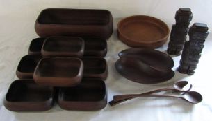 Assorted treen inc salad bowl set