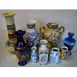 9 Oriental & other ceramic vases