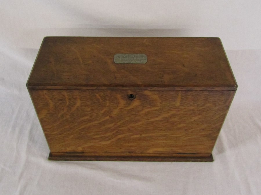 Victorian stationery box with folding writing slope (af) dedicated to 'Sister Jeanie Pender as a - Image 2 of 4