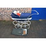 Prestige pram & carrier with a 1950's doll