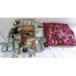 Large quantity of costume jewellery and brooches