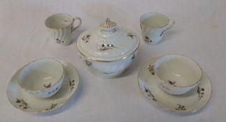 Late eighteenth / early nineteenth century porcelain lidded sucrier, 2 saucers, 2 coffee cups and