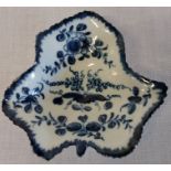 18th century Worcester leaf shaped and moulded blue and white pickle dish bearing blue crescent mark