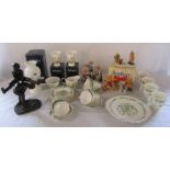 Various ceramics inc boxed Aynsley 'Cottage garden', Royal Doulton Brambly Hedge (1 a/f) & a