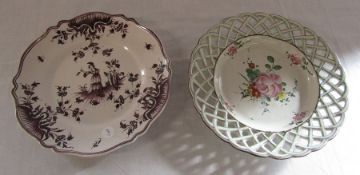 2 Late 18th / early 19th century faience plates D 25 cm
