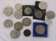 Assorted coins inc 1982 Canada dollar (2), 1935 Crown (2), 1968 Canada dollar & Queen Elizabeth II