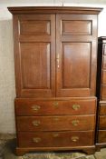 George III oak panelled linen press with pierced plate handles & bracket feet H 215cm W 124cm D