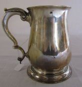 Georgian silver tankard possibly London 1751 12.21 ozt H 12.5 cm