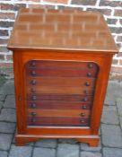 Victorian mahogany specimen cabinet with 10 glass
