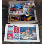 Quantity of vintage Lego etc and boxed Mobi-tec set (unchecked)