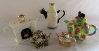 Selection of 5 novelty teapots - Cardew, SWC Teapot Co, Swineside and Portmeirion