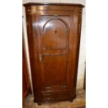 1920/30's oak single wardrobe / hallrobe