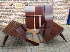 Large mahogany Victorian draw leaf table with 3 leaves,  for restoration-broken in the middle