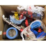 Matchbox Series racing car track, cars and adapter (unchecked)