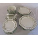 Quantity of Johnson Brothers 'Eternal Beau' dinner service