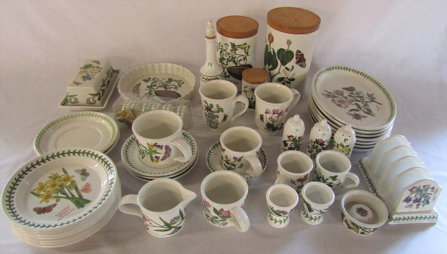 Quantity of Portmeirion Botanic Garden tableware