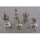 5 silver pepper pots - Birmingham 1897, 1905, 1929, 1940 and Sheffield 1914 total weight 5.88 ozt