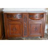 Late Victorian oak sideboard L 136 cm H 86 cm W 45 cm