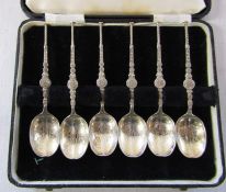 Cased set of ornate silver teaspoons Birmingham 1936 weight 2.10 ozt