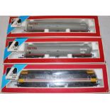 Lima Intercity Fire Fly and 2 Total wagons