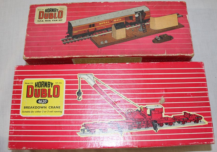 Hornby Dublo TPO mail van set and Breakdown Crane 4620 (both boxed)