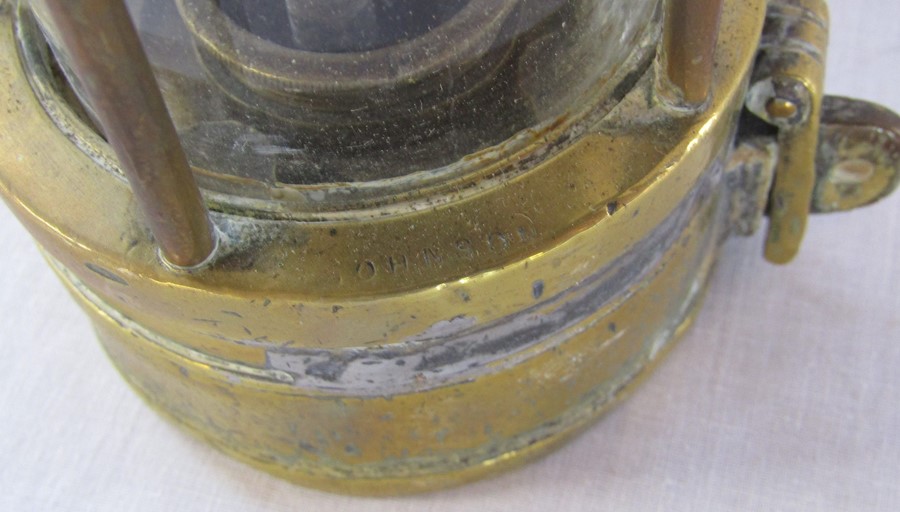 Miners lamp marked Johnson / Clapham / Morris H 22 cm - Image 2 of 5