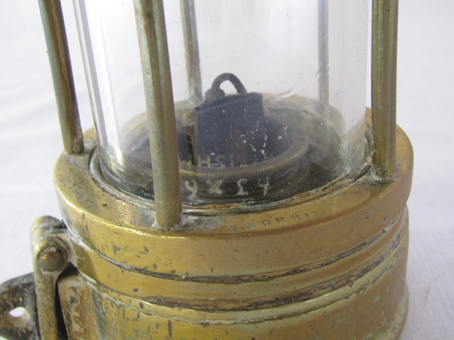 Miners lamp marked Johnson / Clapham / Morris H 22 cm - Image 5 of 5