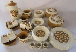 Quantity of Royal Worcester Group Palissy tableware