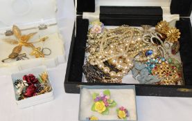 Selection of costume jewellery, 9ct gold & seed pearl bar brooch and memorial locket on chain