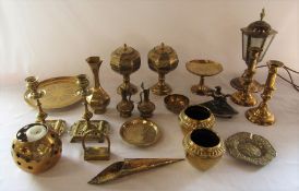 Various brassware inc candlesticks, table lamp, bowls etc